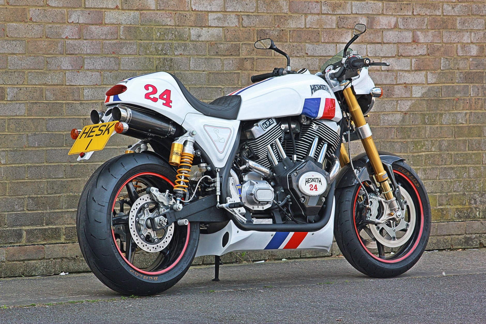 Hesketh V1000