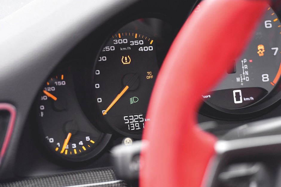 Porsche 911 GT2 RS