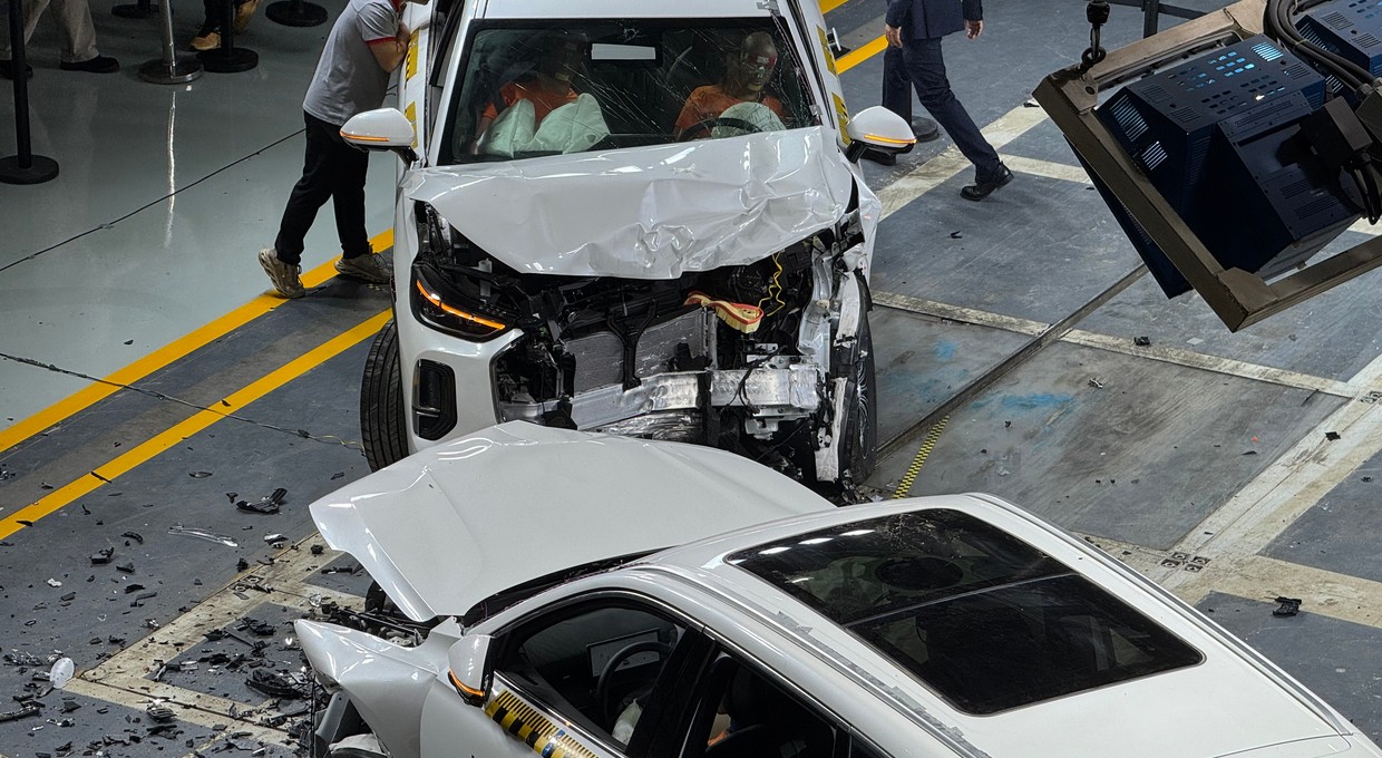 Dwa SUV-y Chery rozbite na moich oczach. Zobaczyłem, jak bezpieczne są chińskie auta