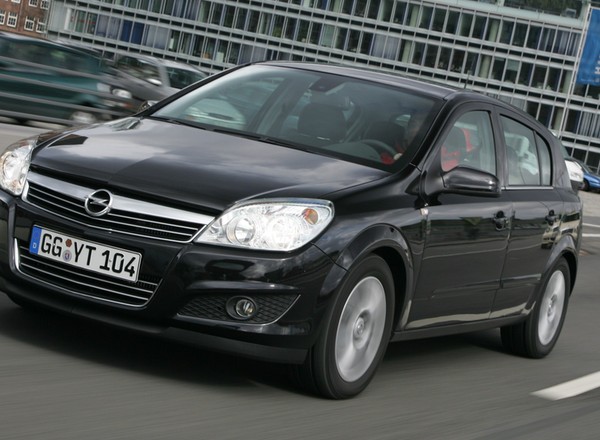 Opel Astra H to najczęściej serwisowane auto w Polsce