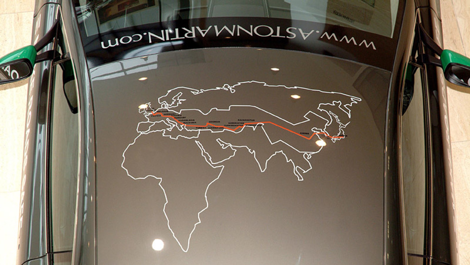 Aston Martin V8 Vantage – wyprawa Tokio-Londyn