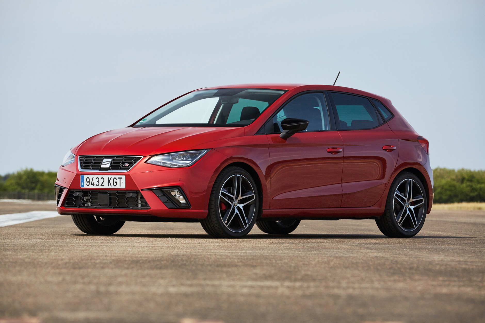 Spokojnie, to tylko zabawa! Porównanie: Fiesta, Mini, Ibiza i Swift z mocnymi benzyniakami