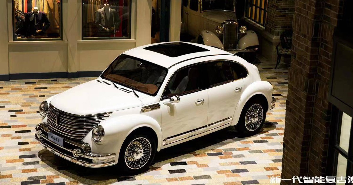 Ten samochód poznaliśmy najpierw jako kopię Beetle'a. Teraz to bardziej Chrysler