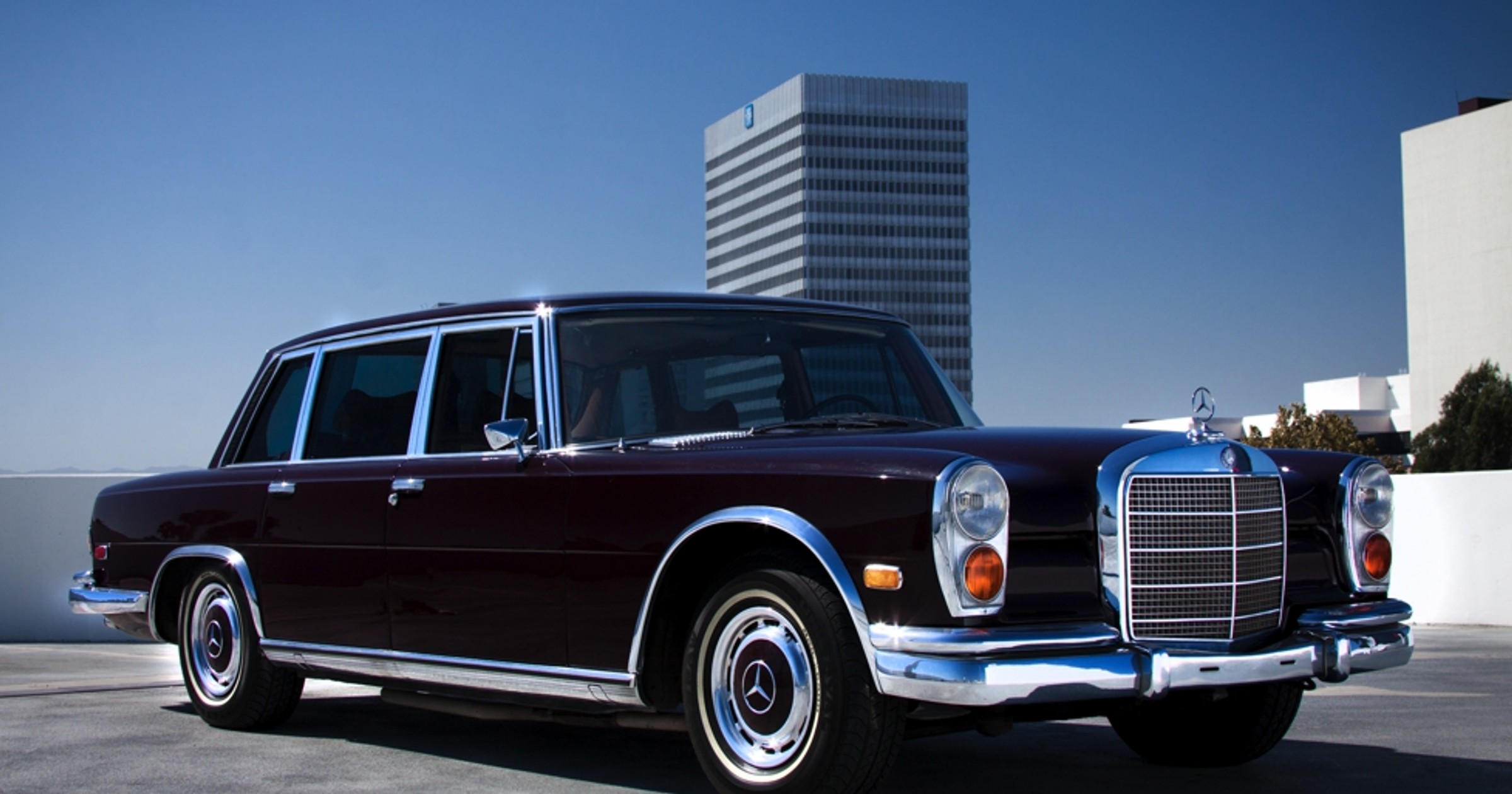 Mercedes-Benz-600-1