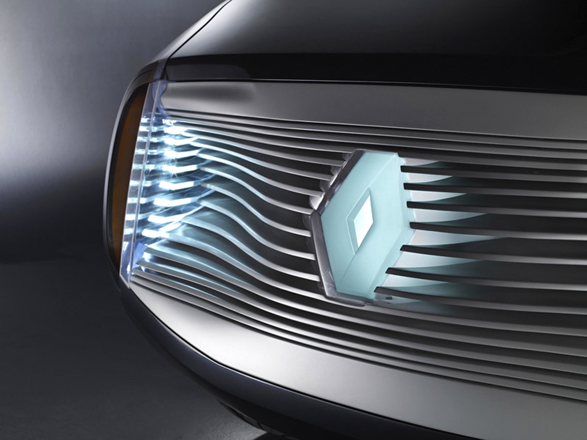 Paryż 2008: Renault przedstwia Ondeliosa (wideo)