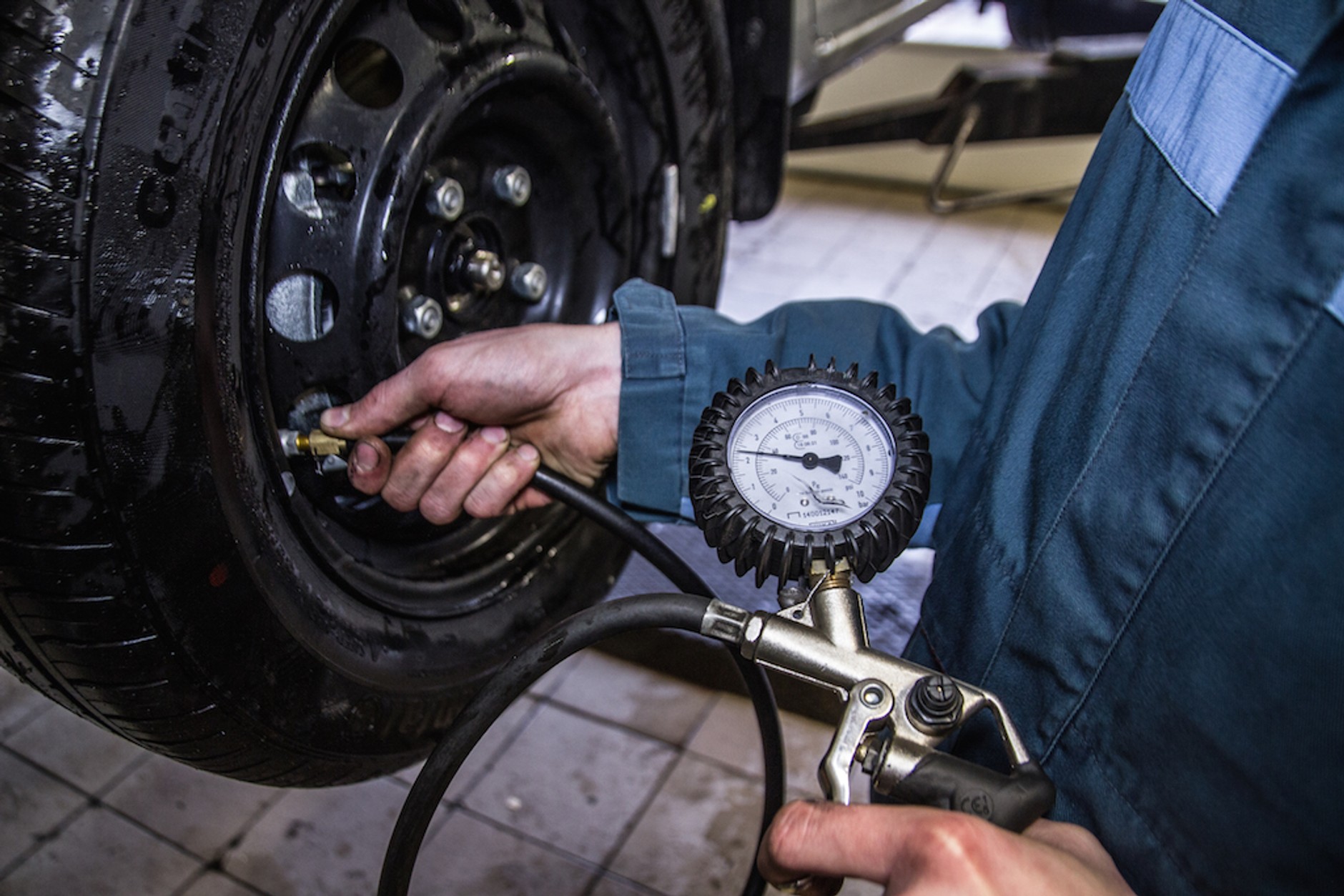 Przegląd z Auto Światem za 49 zł