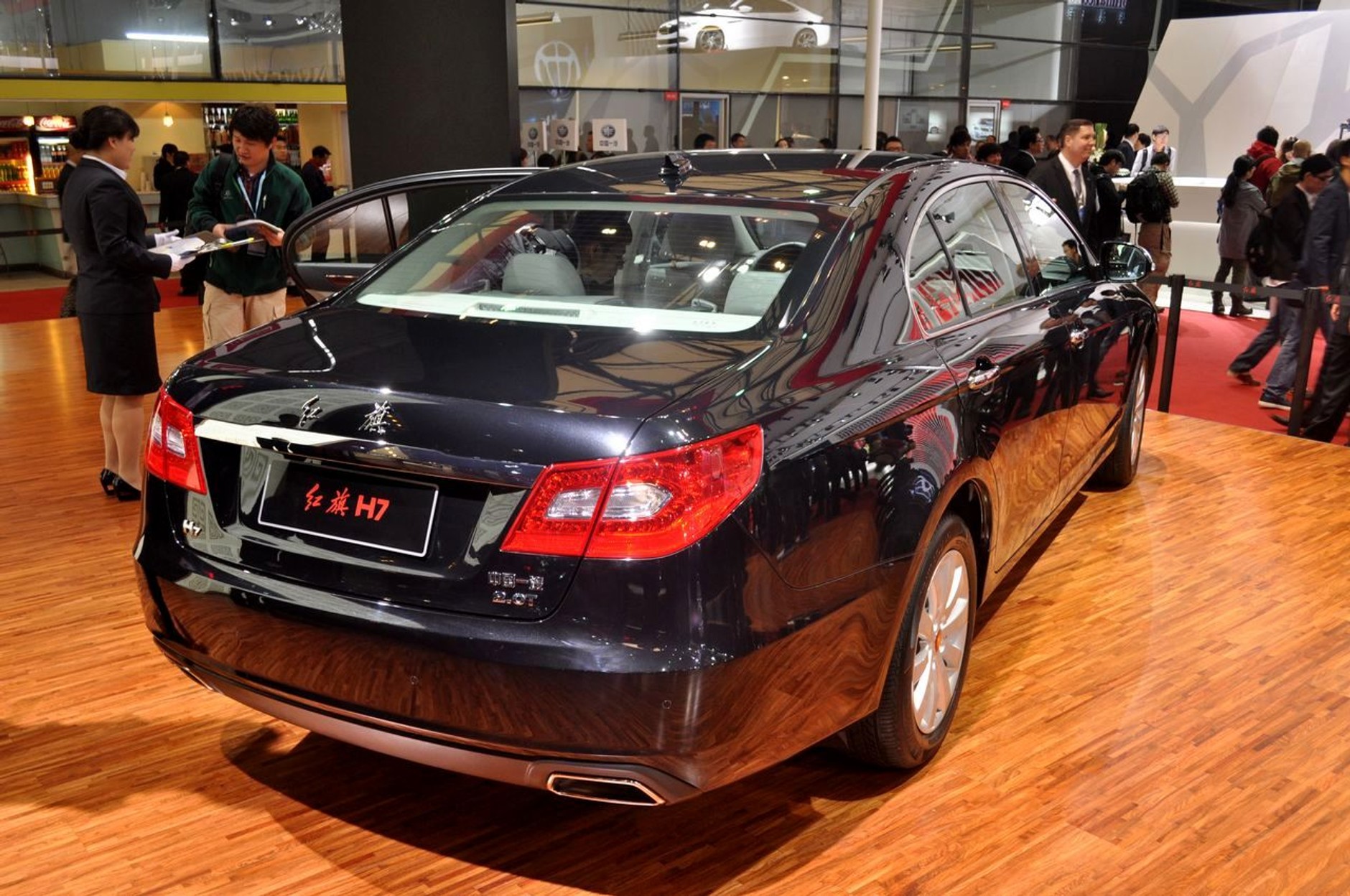 Hong Qi - Red Flag (Szanghaj 2013)