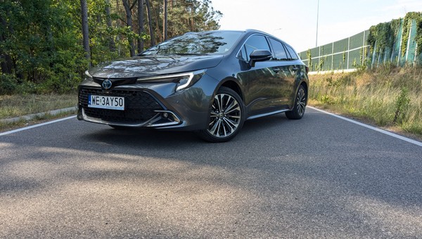 Przejechałem 13 tys. km Toyotą Corollą, by dowiedzieć się, dlaczego to najczęściej kupowane auto w Polsce