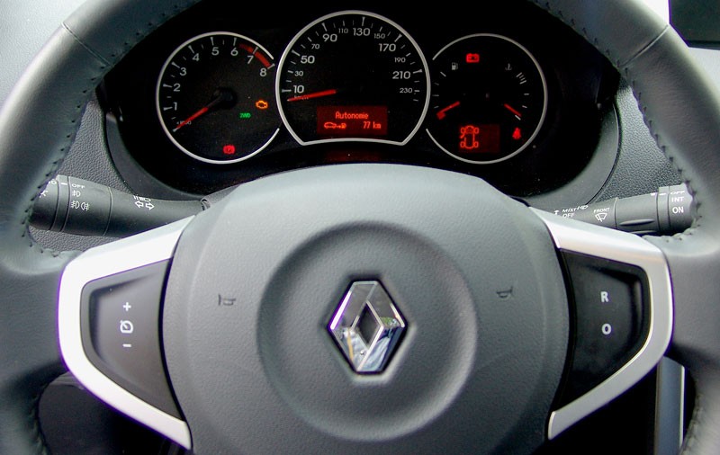 Renault Koleos 2.5 16V: pierwsze wrażenia