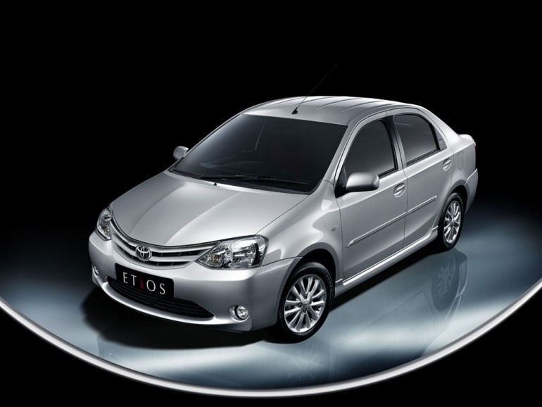 Toyota Etios – malusieńki prezenciulek od giganta