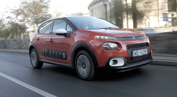 Citroën C3 1.2 PureTech 82 - uprzyjemni stanie w korkach