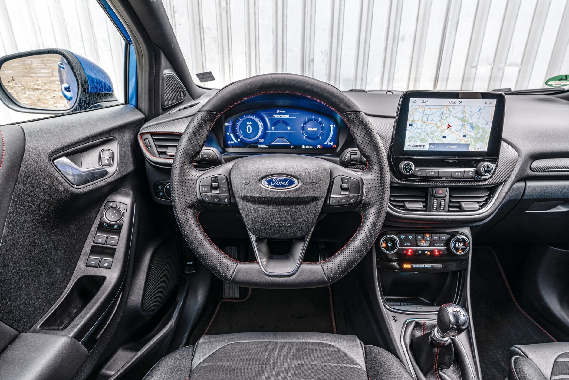 Ford Puma 1.0 EcoBoost - kokpit