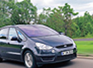 Ford S-Max 2.5 Turbo Titanium - Maksymalnie inny