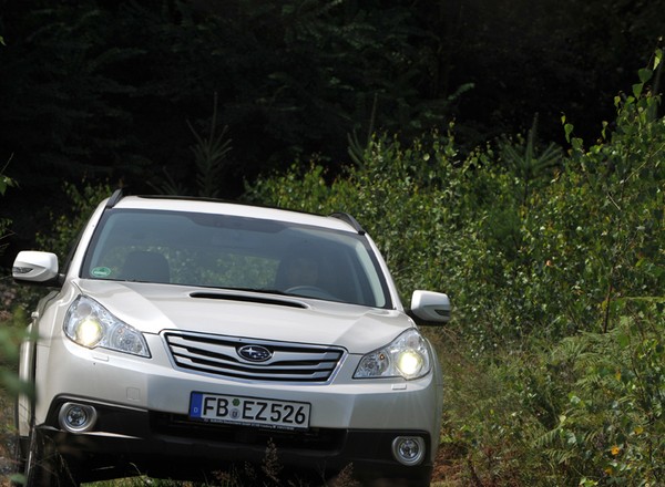 Subaru Legacy Outback - Kombi z ambicjami
