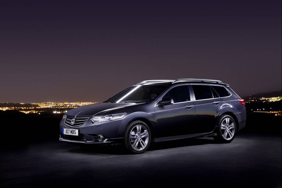 Honda Accord Genewa 2011