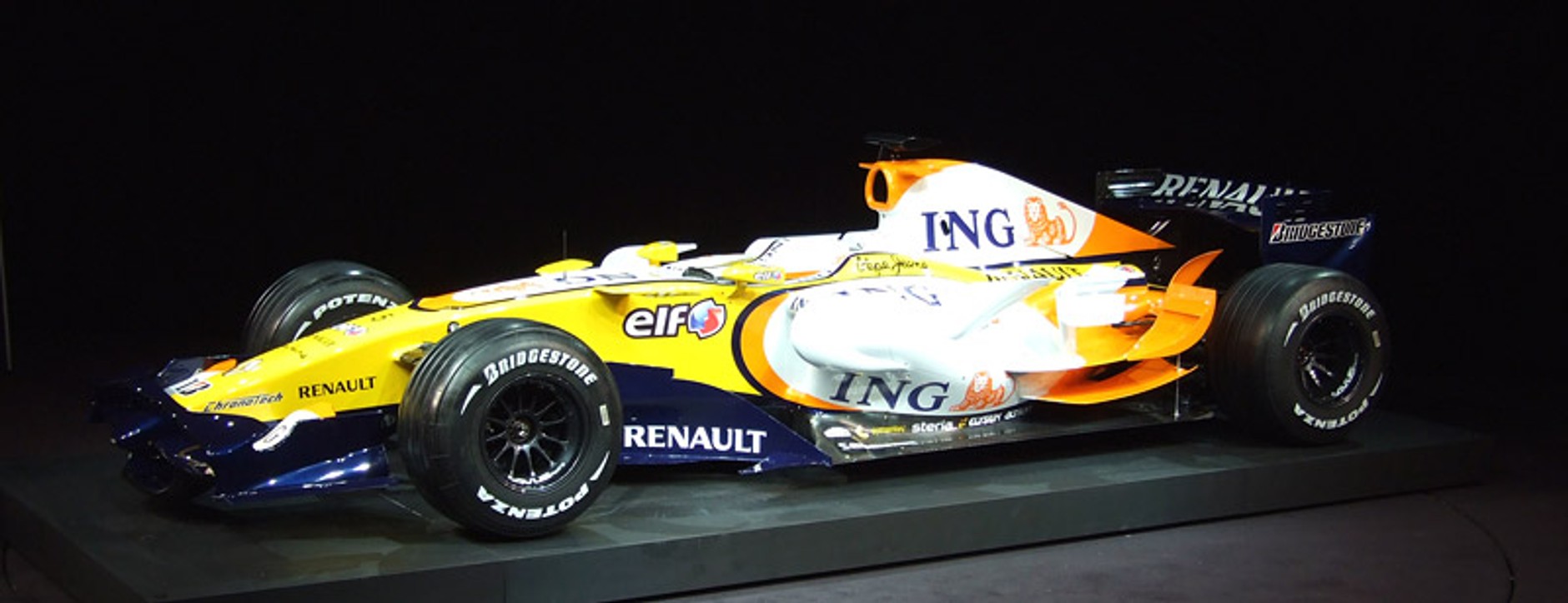 Formuła 1: duże oczekiwania w zespole Renault (fotogaleria)