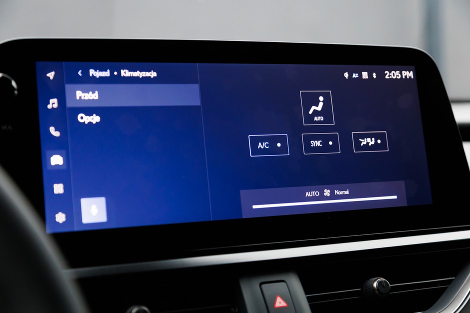 2024 Lexus UX300h