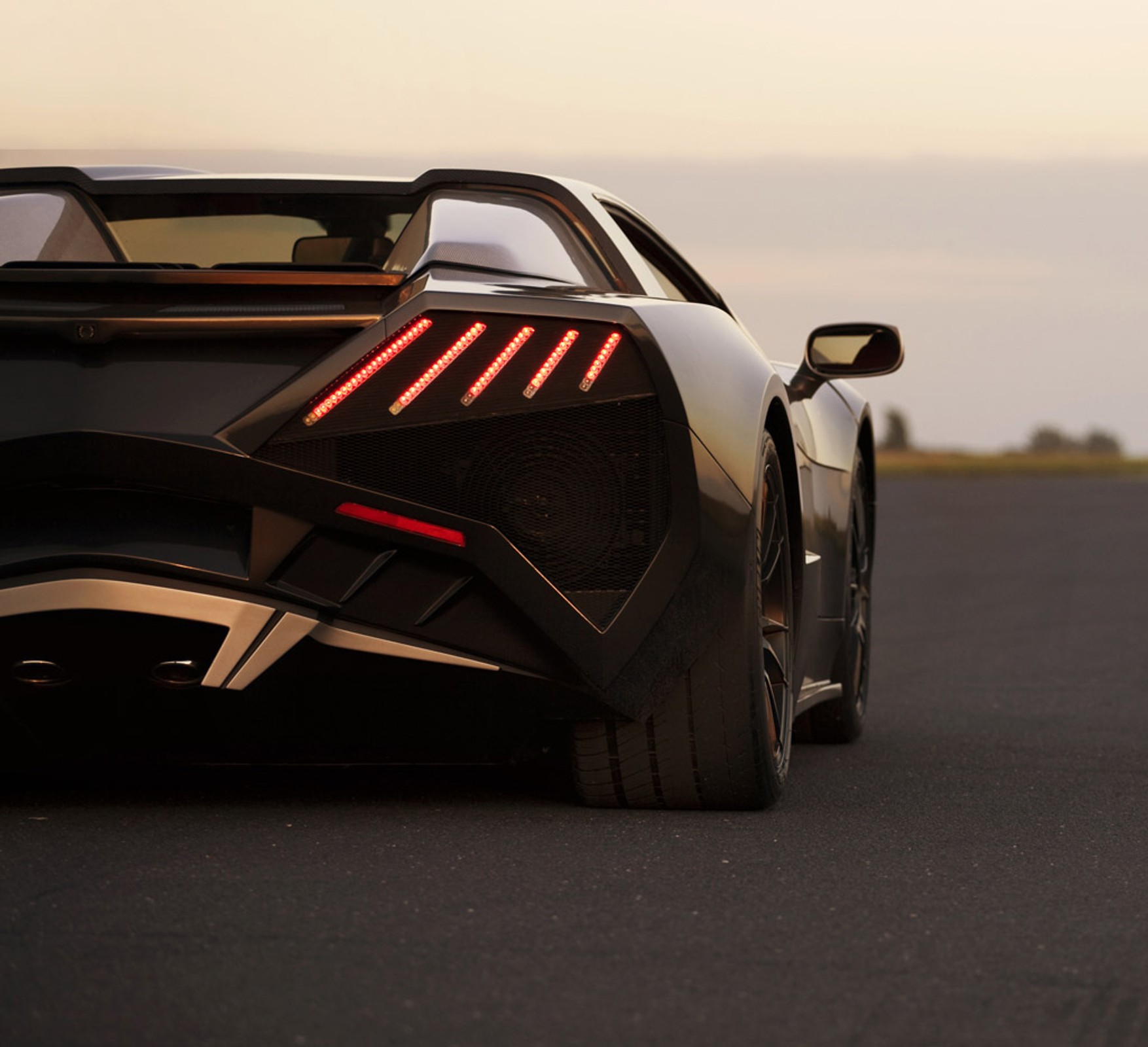 Arrinera: superauto z Polski