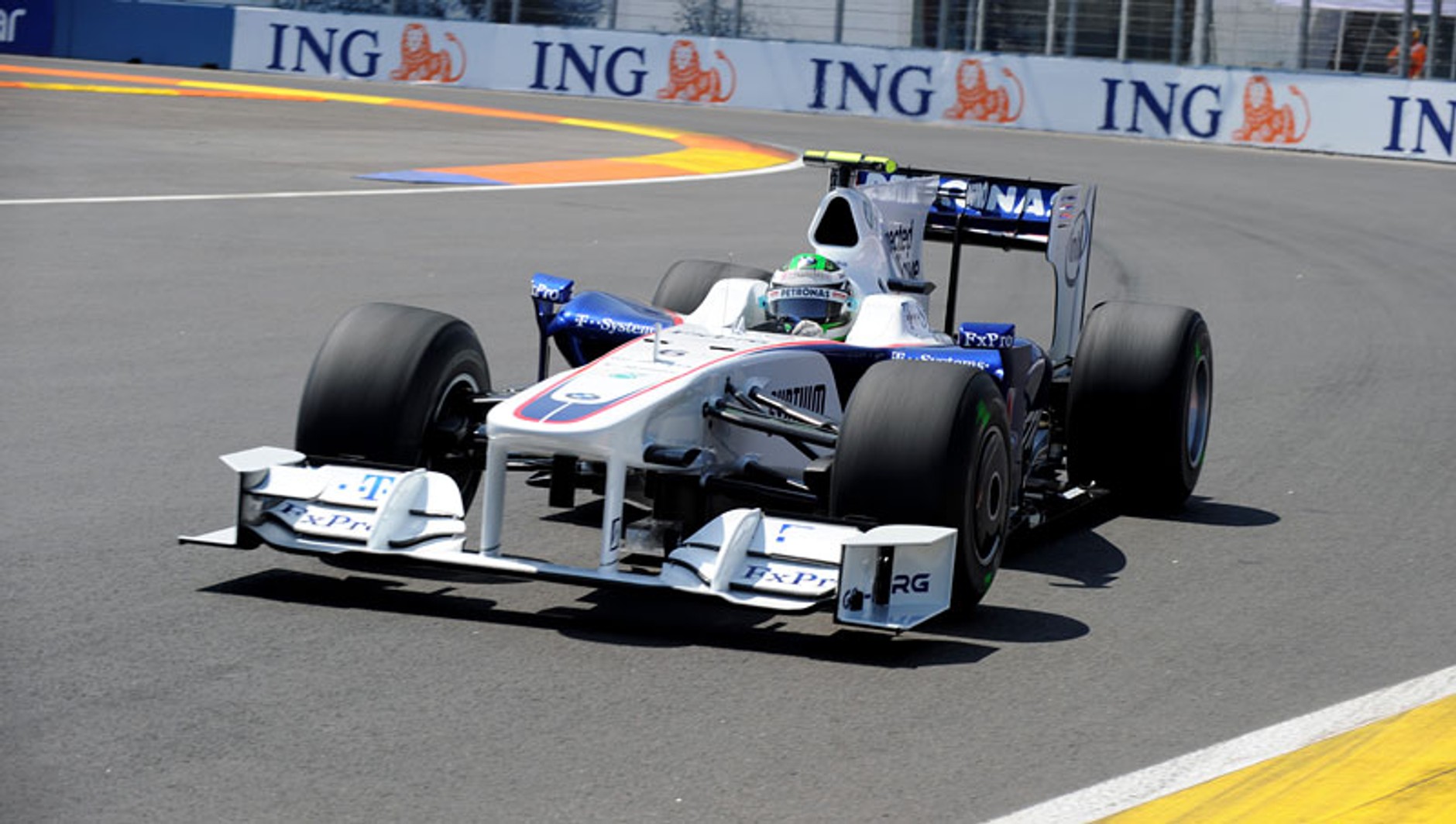 Grand Prix Europy 2009: szczęśliwy Barrichello (fotogaleria)