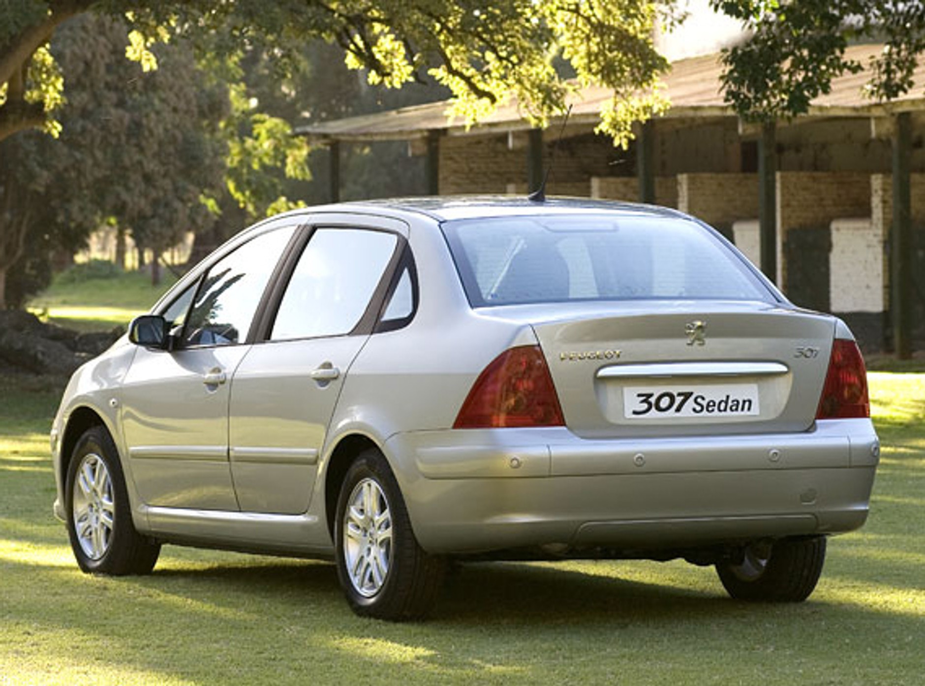 Peugeot 307 Sedan – paskudztwo!