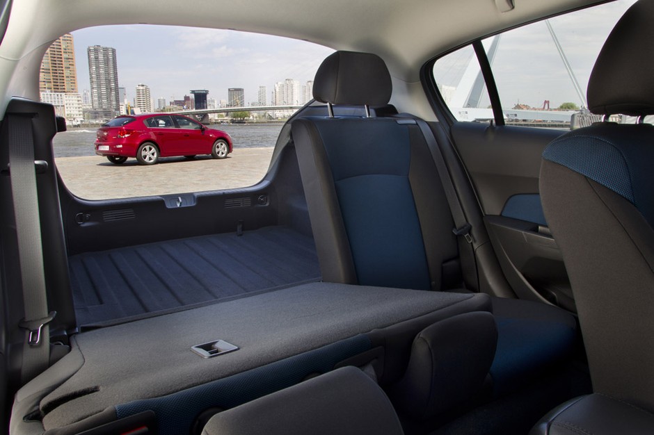 Chevrolet Cruze 5d: to bardzo zgrabna sztuka