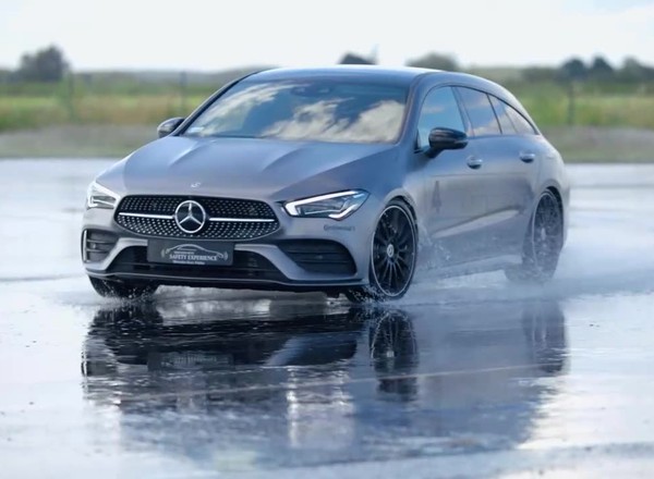 Mercedes Safety Experience na torze w Bednarach – gwiazdy tańczą na torze