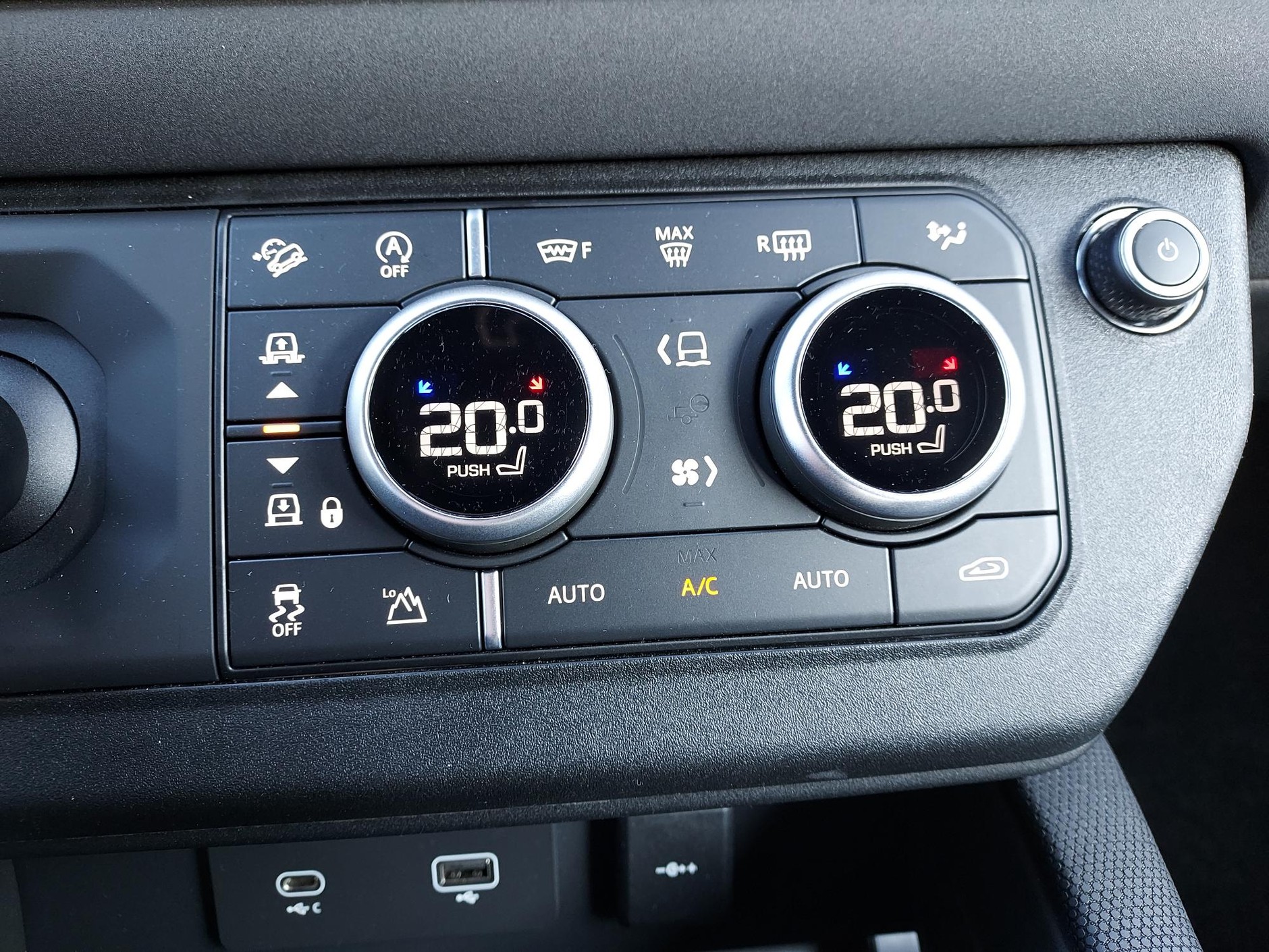 Land Rover Defender 90