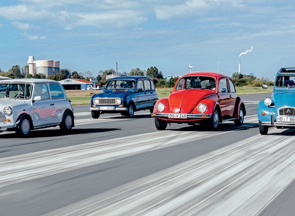 Samochody dla ludu - Mini kontra Renault 4 GTL, Volkswagen 1200 L i Citroen 2 CV 6