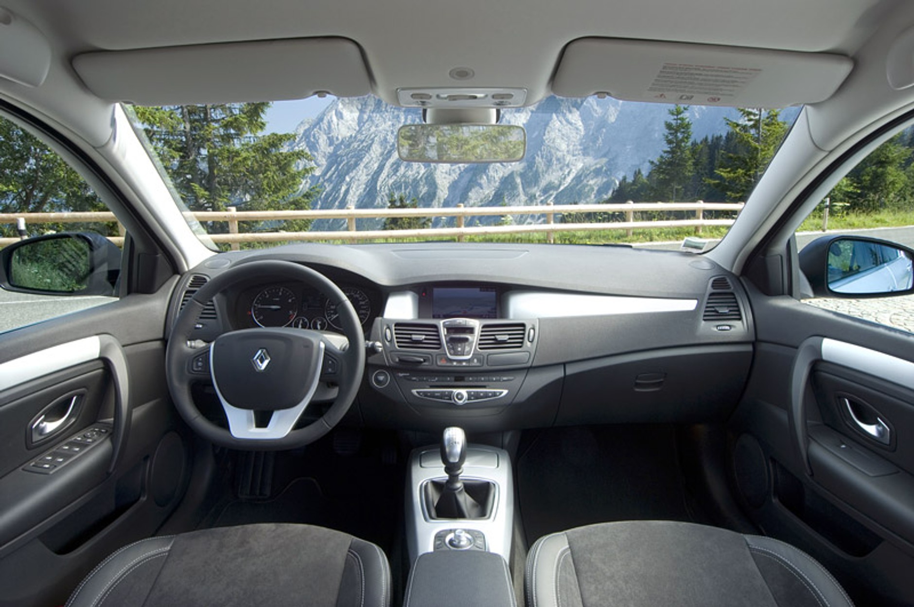 Renault Laguna 1,5 dCi (81 kW/110 KM) ze zużyciem 5,1 l/100 km