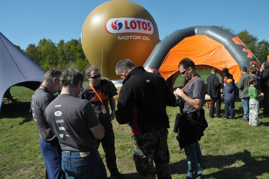 Freelander Active Trophy: fani jazdy w terenie spotkali się na poligonie