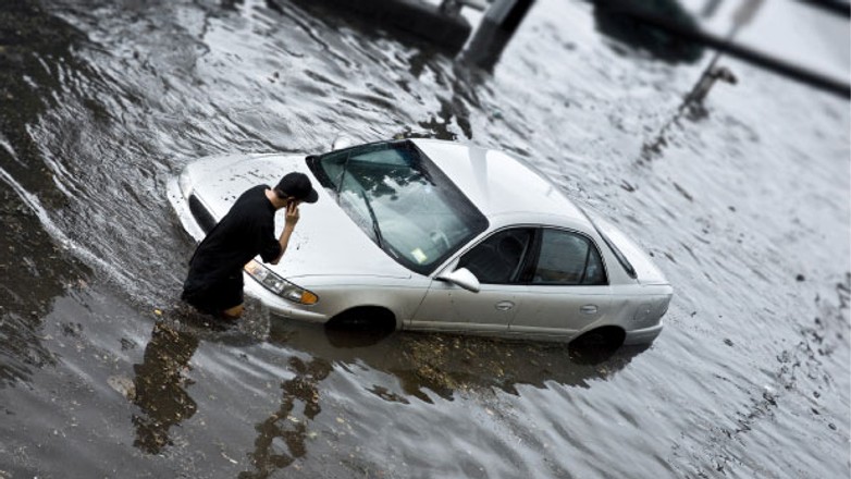 Jak sprawdzić czy auto było podtopione?