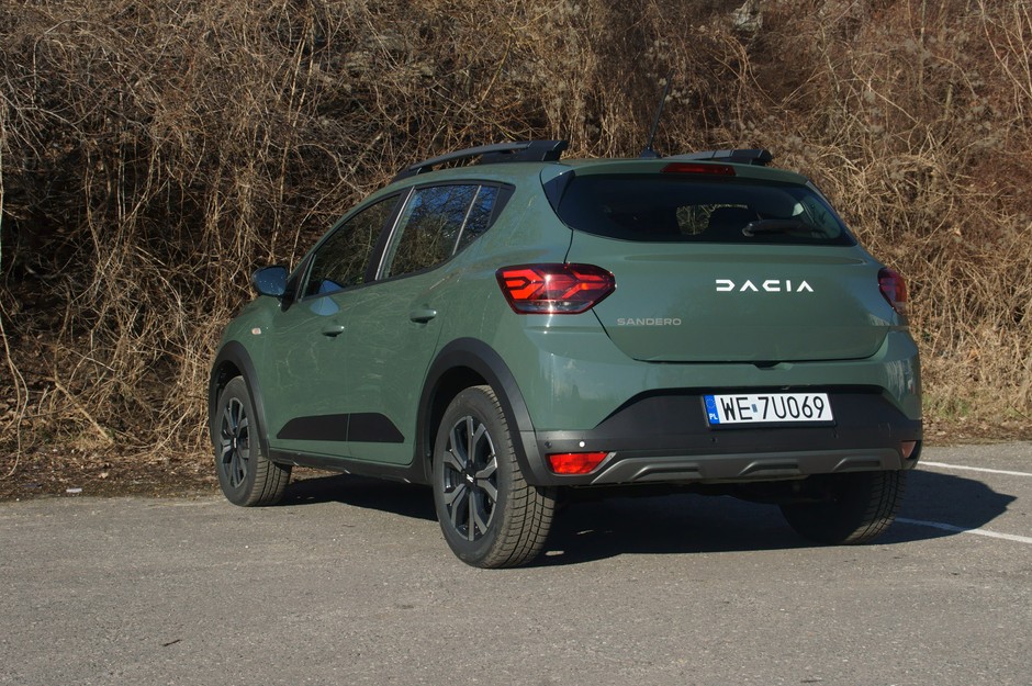 Dacia Sandero Stepway 1.0 TCe 110 KM (2023)