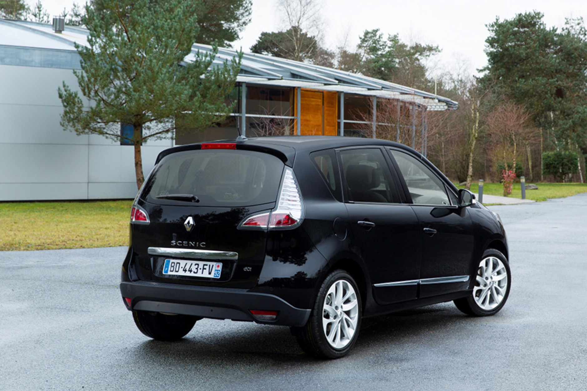 Renault Scenic po kolejnym liftingu