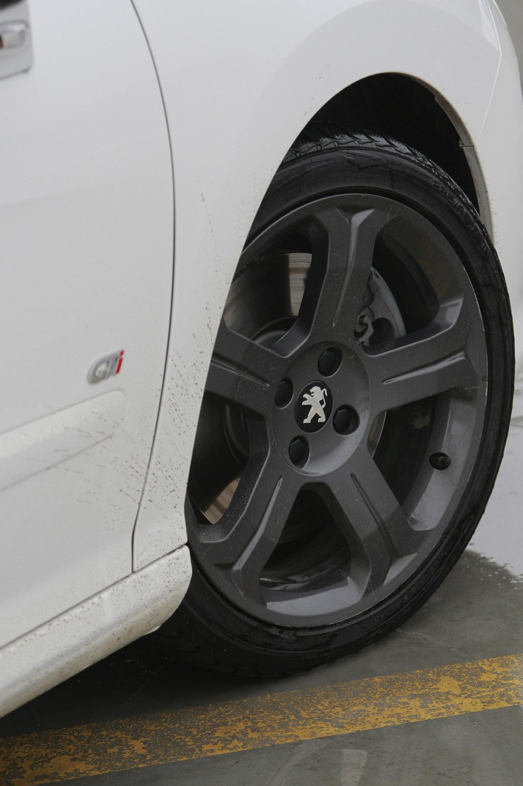 Peugeot 308: GTI po francusku