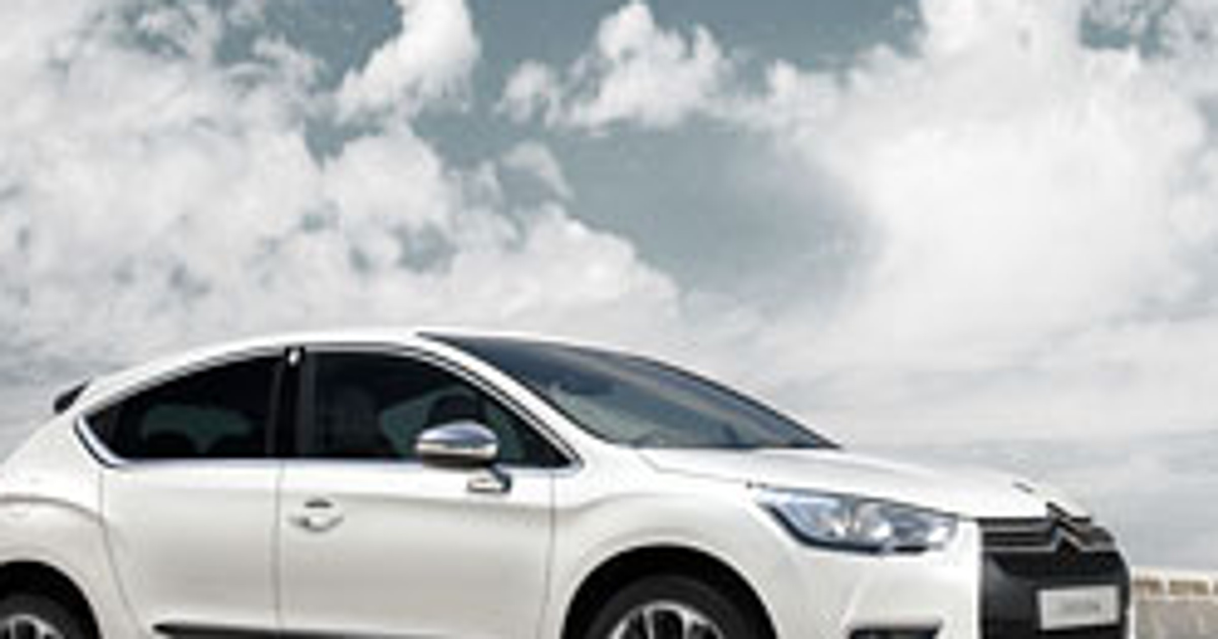 Citroën DS4 do kupienia w internecie