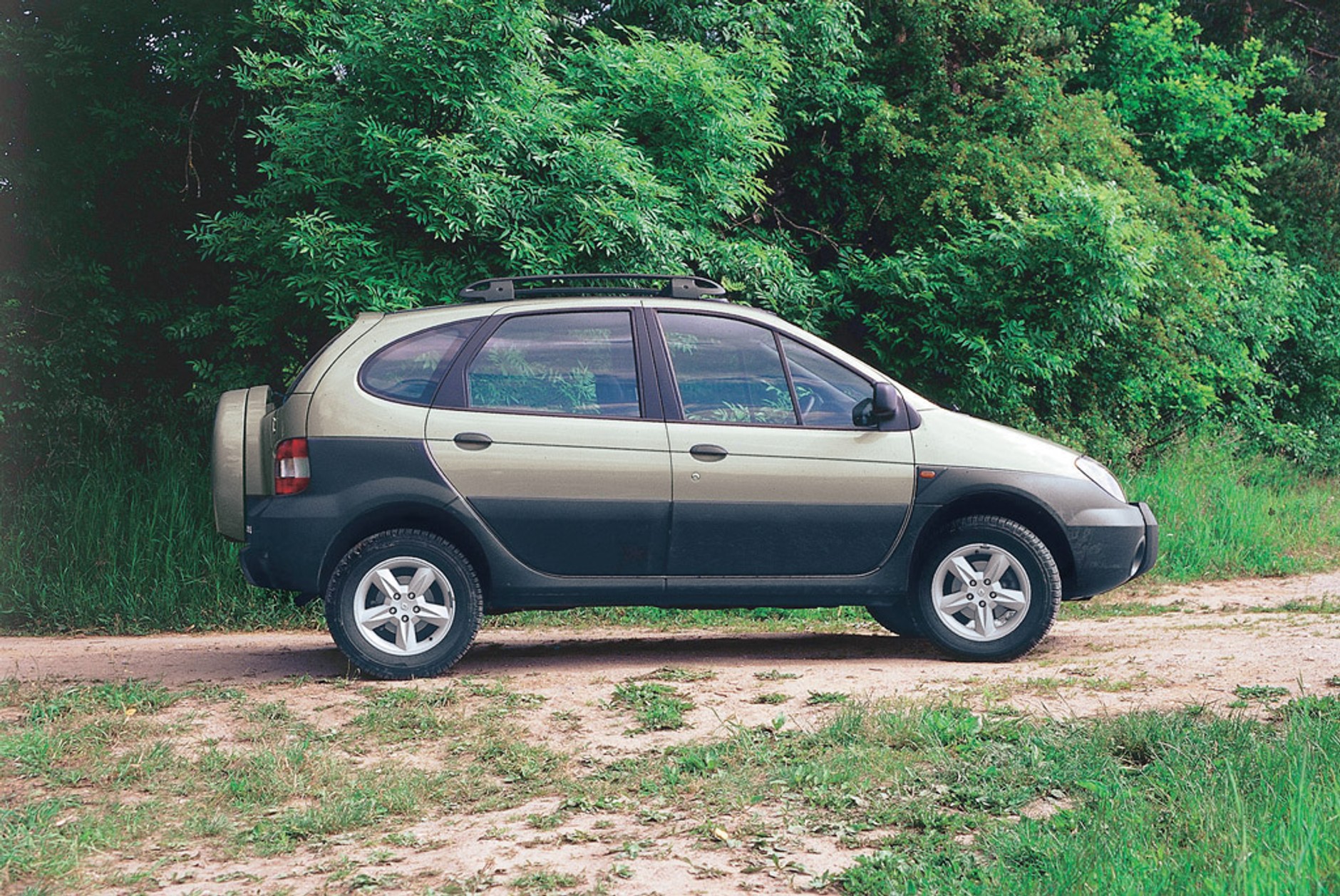 Tanie auta z napędem na obie osie. Radzimy, które warto wybrać