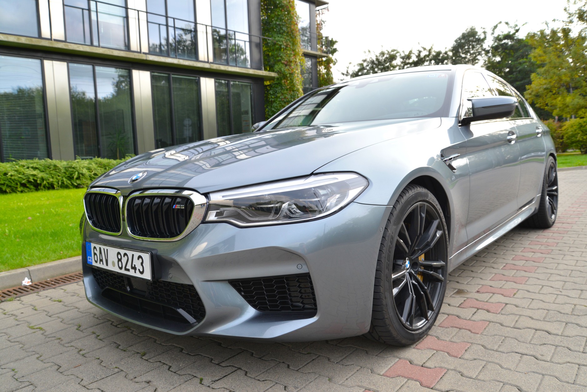 BMW M5