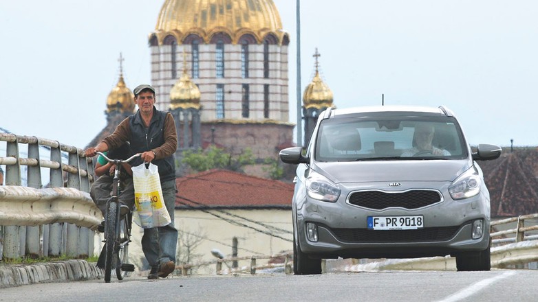 100 tys. km Kią Carens - dobra, ale nie idealna