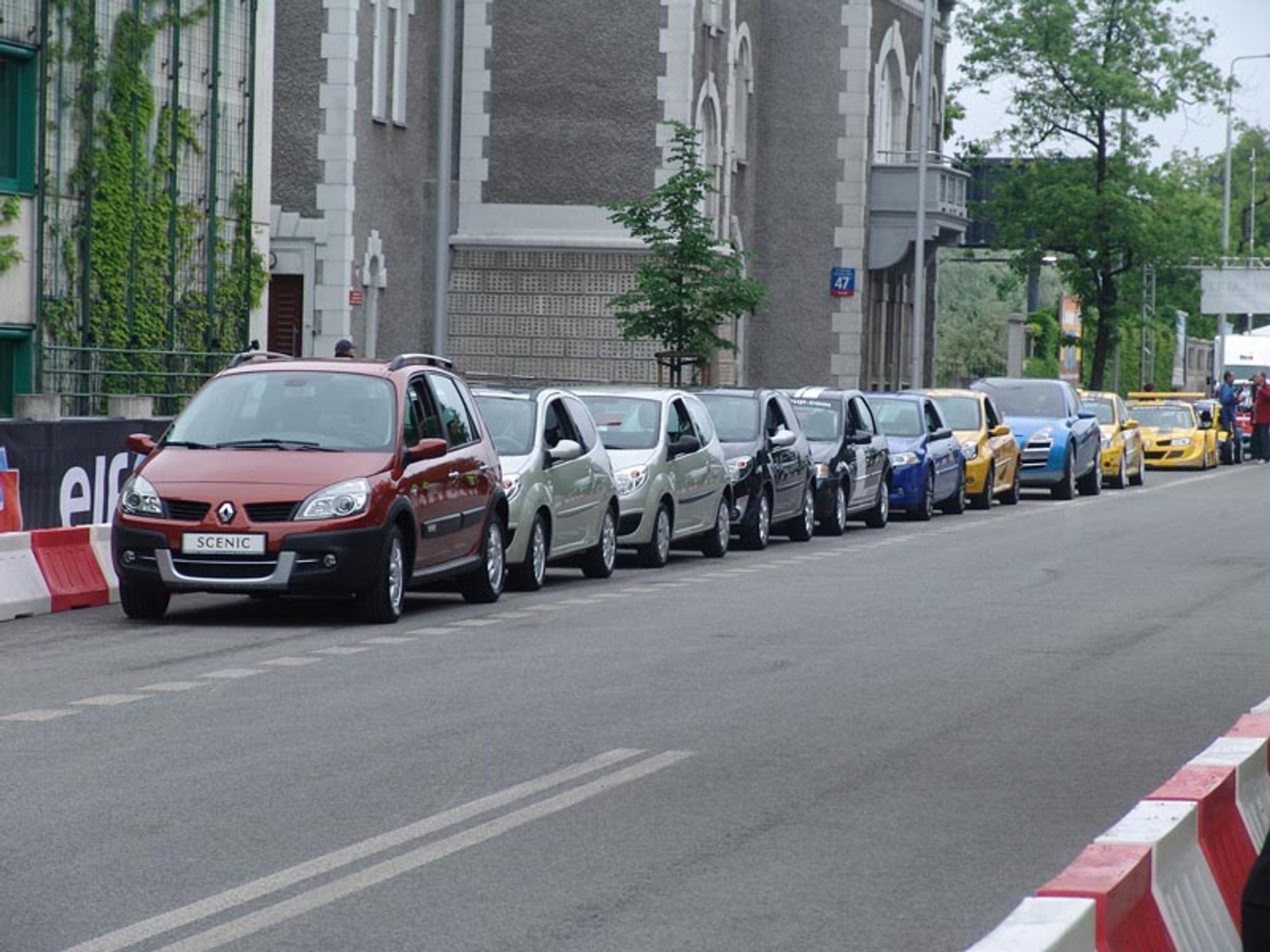 Renault: święto Formuły 1 w Warszawie (fotogaleria)