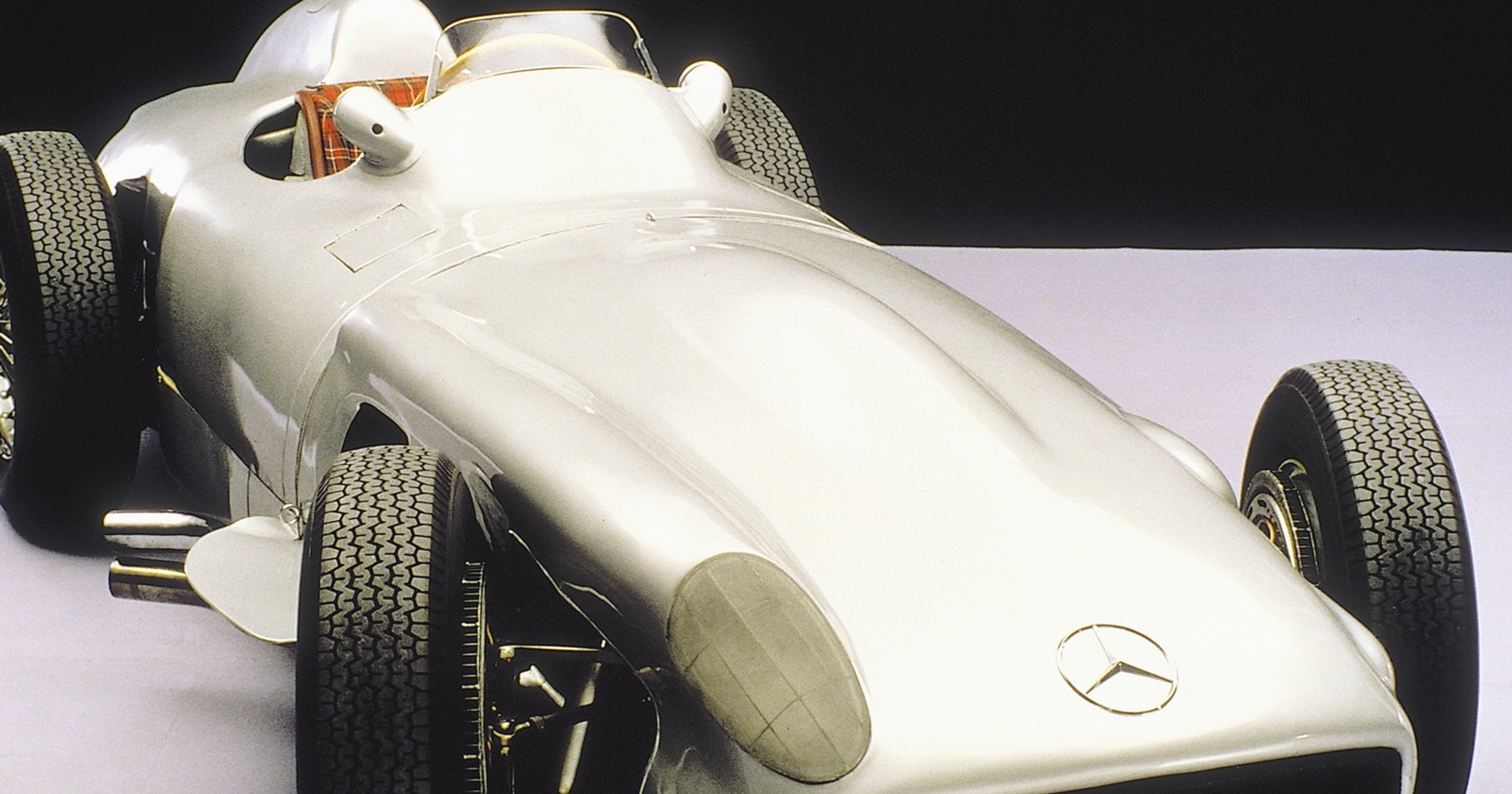 Nico Rosberg kierowcą historycznego Mercedesa W196