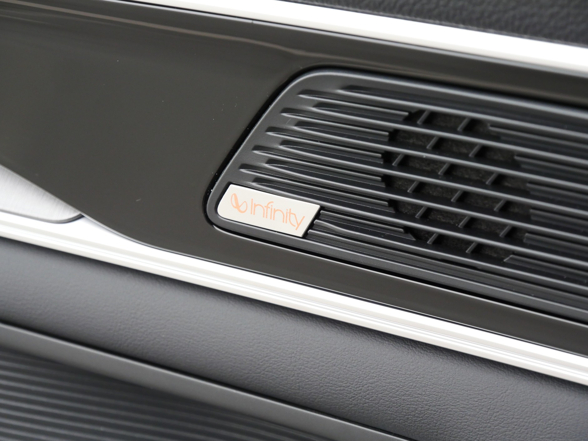 BYD Seal U DM-i (218 KM)