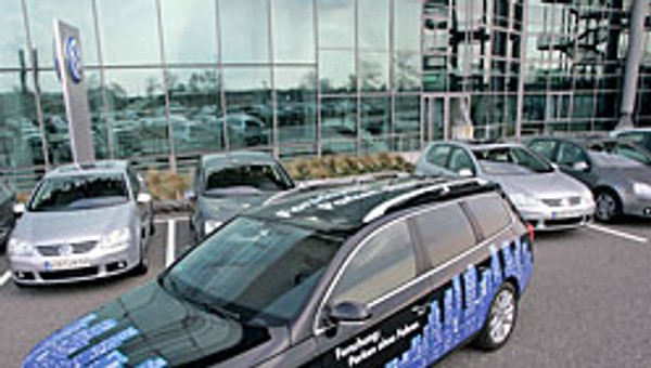 Volkswagen Park Assist Vision: automatyczne parkowanie (+ wideo)