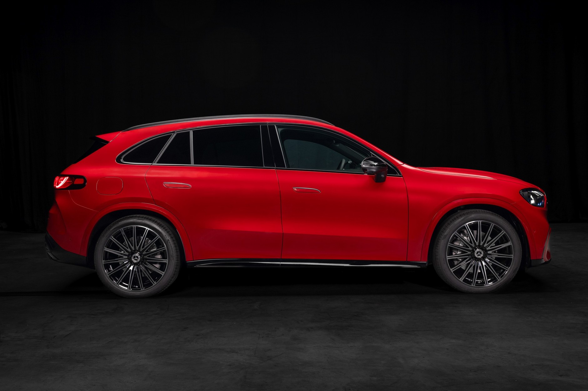 Elektryczny Mercedes-Benz GLC z technologią EQ