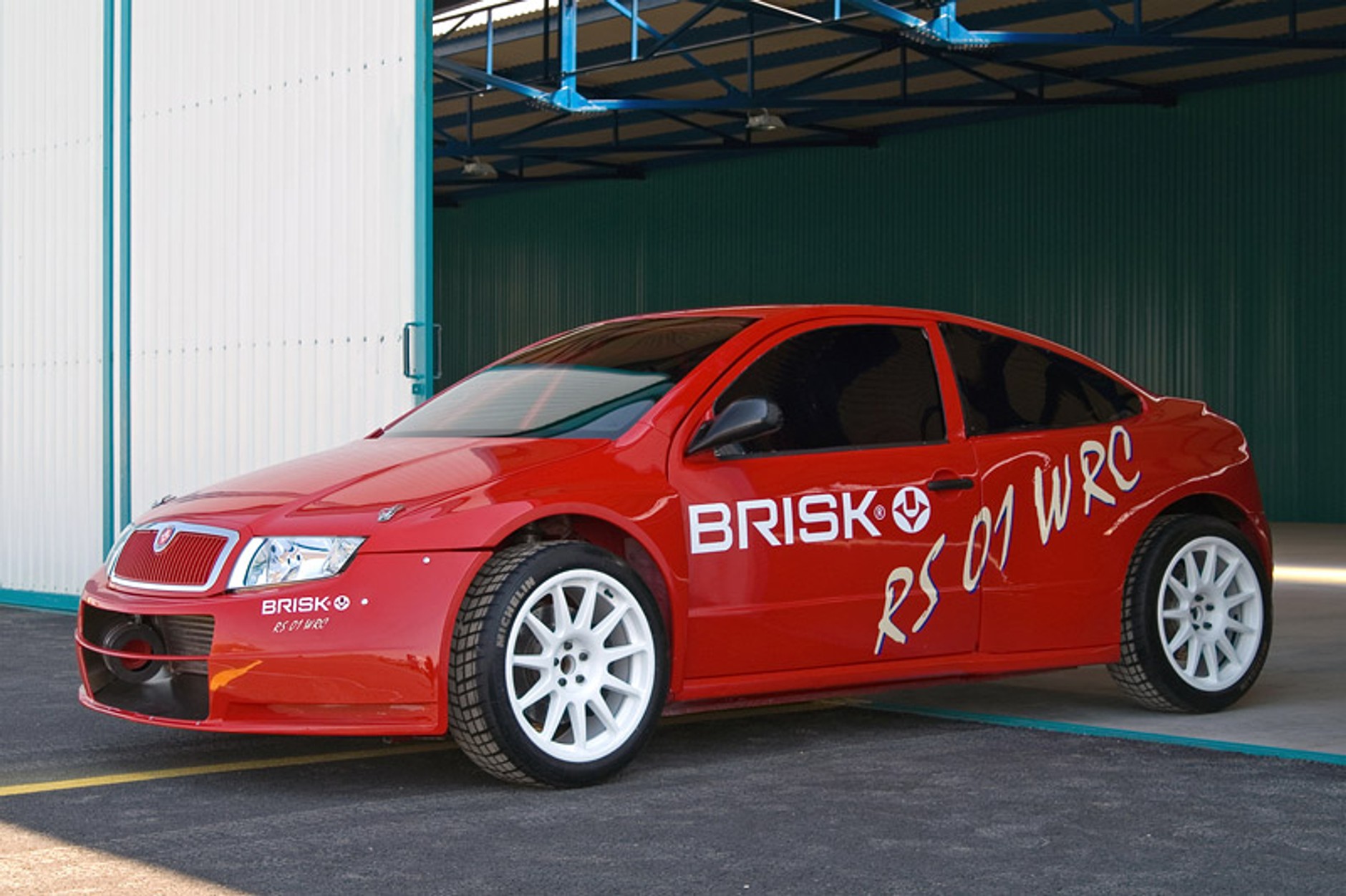 Brisk RS 01 WRC – wideo z narodzin i testów nietypowej Fabii!