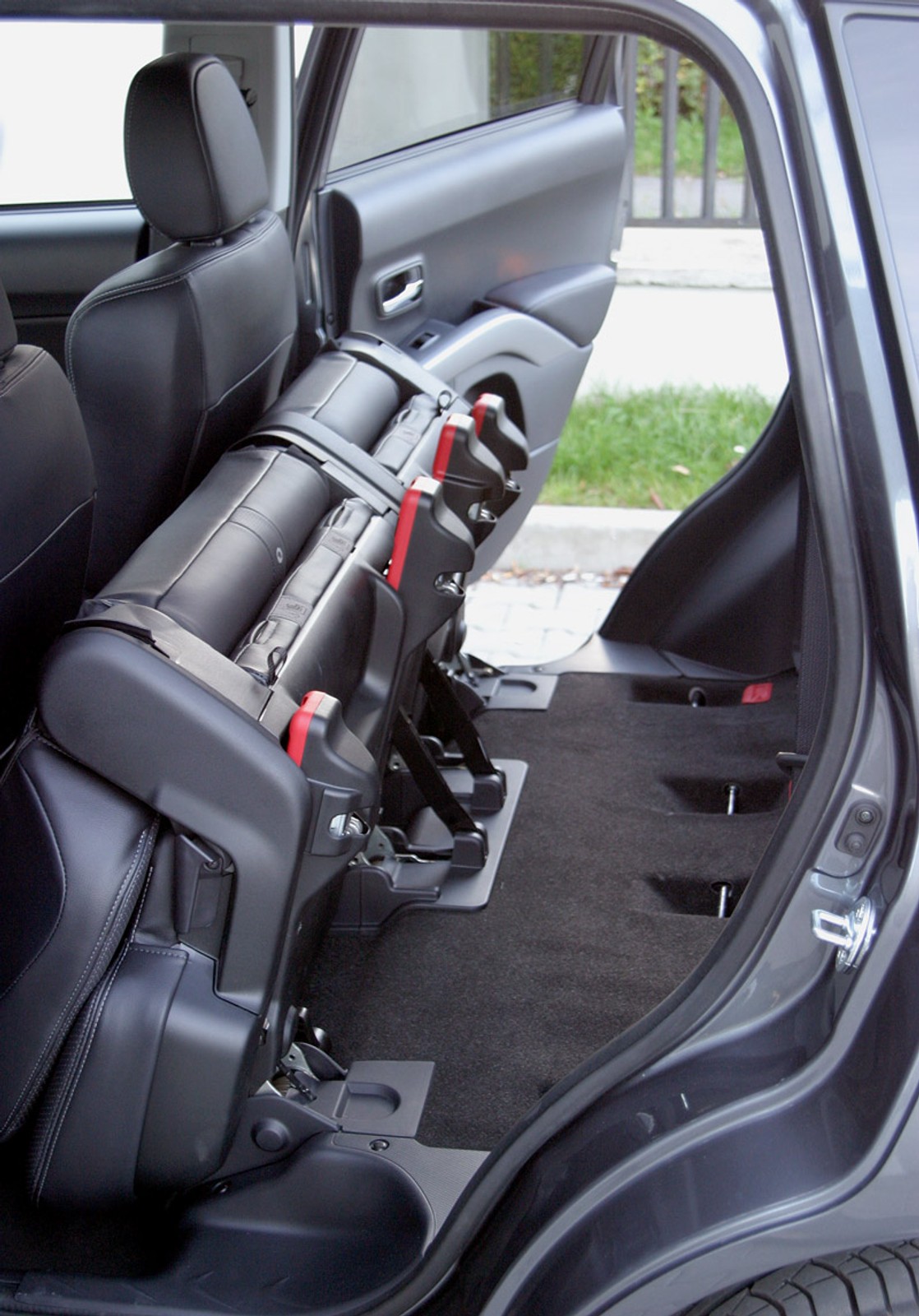 Citroën C-Crosser 2,2 HDI - spełnienie marzeń za 140 tys. zł