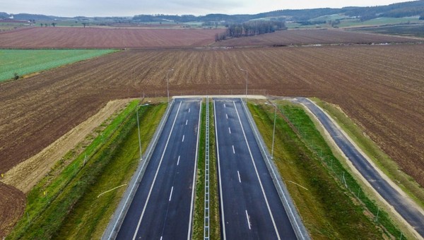 Droga S3 już nie będzie kończyła się w polu. Czesi nareszcie ruszają z budową autostrady D11