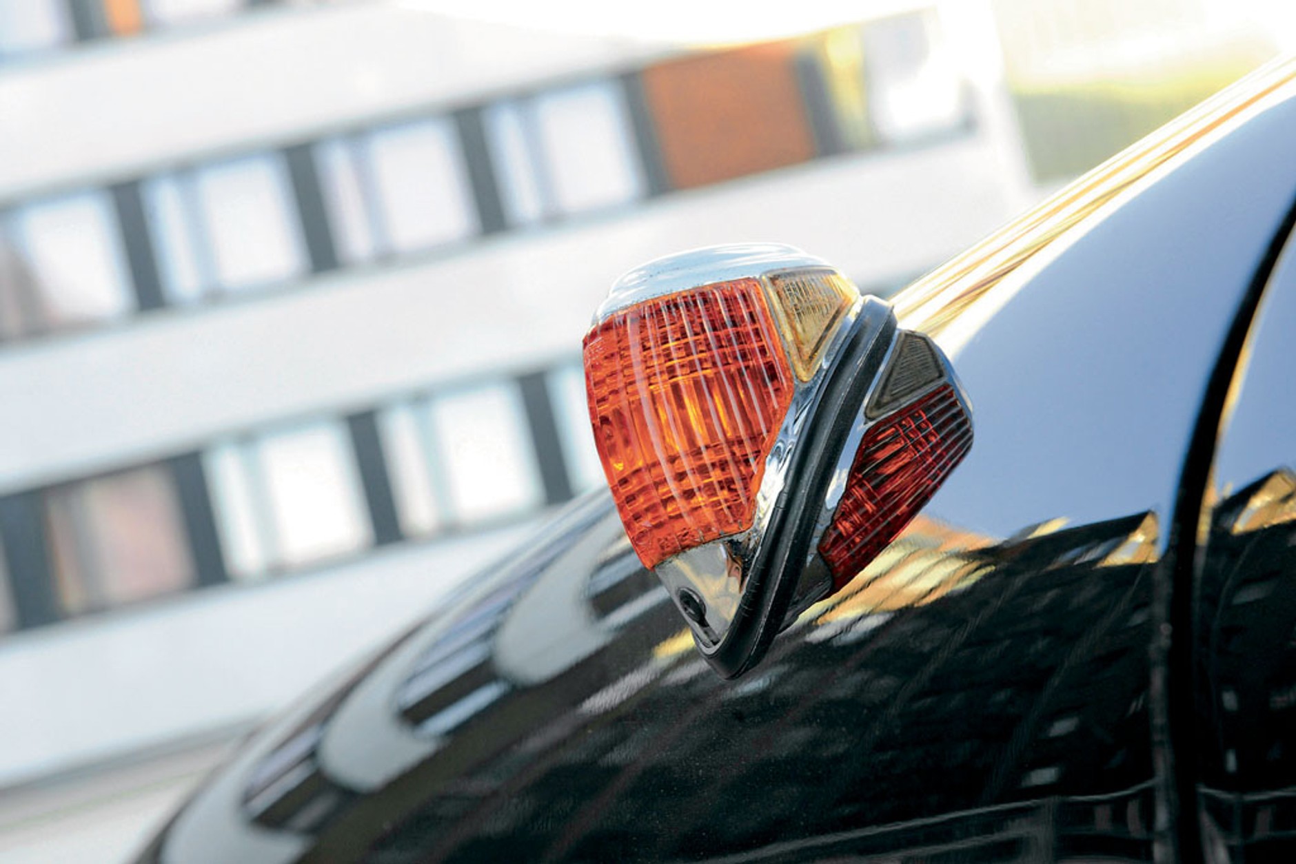 Mercedes 180 D- koń pociągowy