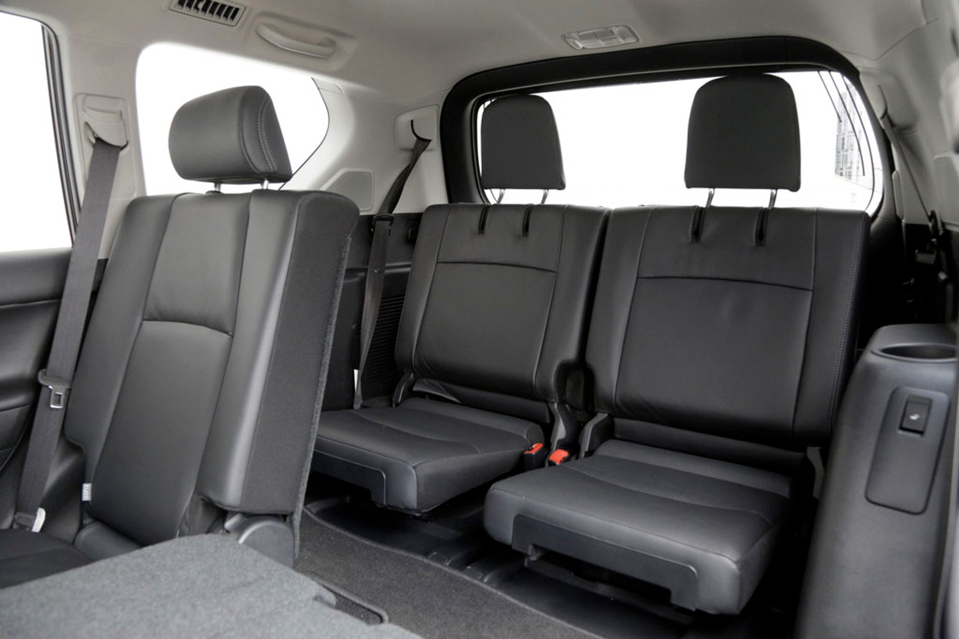 Toyota Land Cruiser 150 4.0 V6 - terenówka wśród suvów