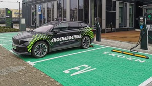 To najszybsza ładowarka aut elektrycznych w Polsce. Punkt ma też udogodnienia dla kierowców