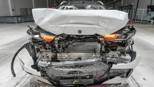Chińskie SUV-y potknęły się o poduszki powietrzne. Rozczarowujący test Euro NCAP